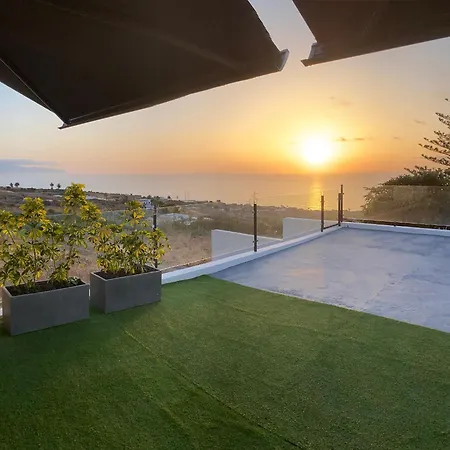Tagoro Sunset View & Heated Pool Tenerife Holiday home *