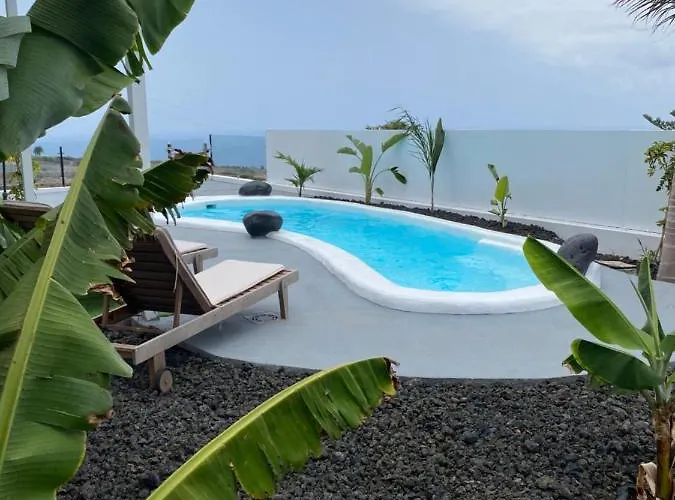 別荘 Tagoro Sunset View & Heated Pool Tenerife サンタクルスデテネリフェ