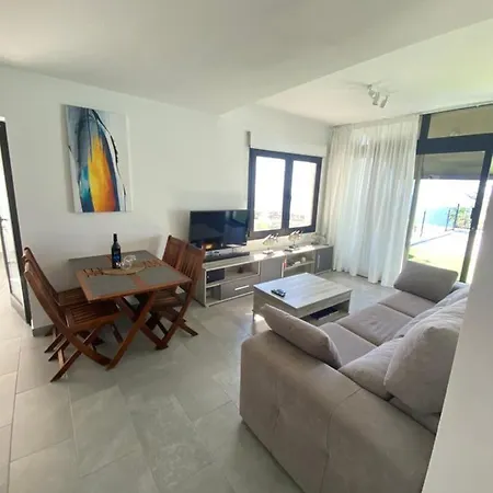 度假居 Tagoro Sunset View & Heated Pool Tenerife 圣克鲁斯-德特内里费